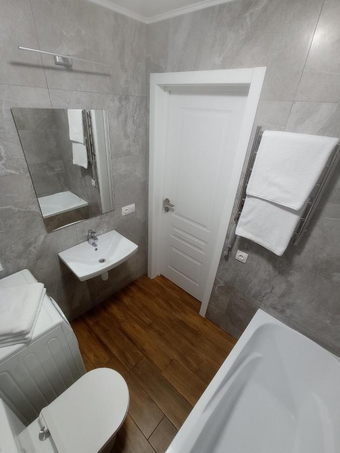 N.A.N. Apartments City Centre Kiev Exterior foto